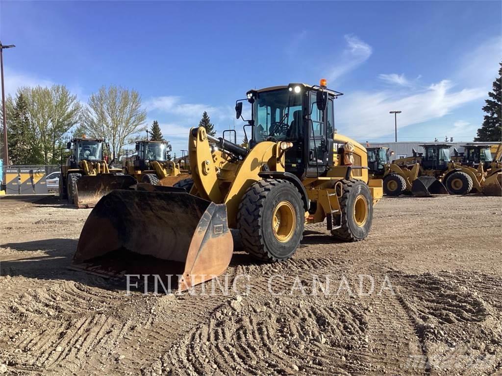 CAT 930M Rataslaadurid