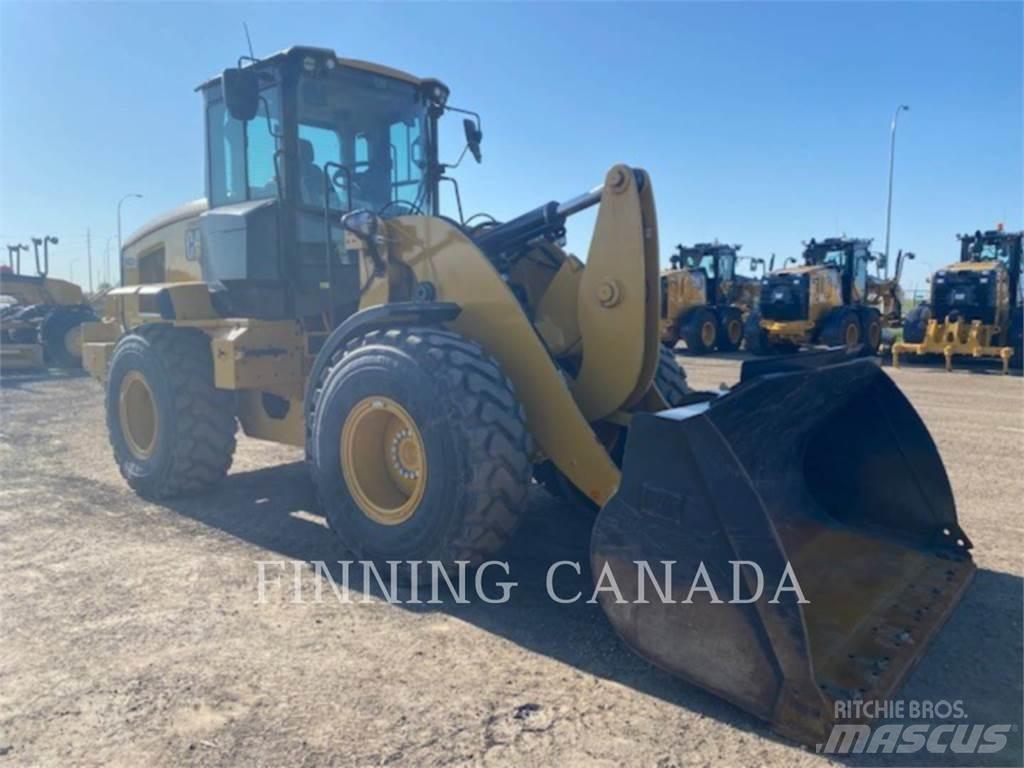 CAT 930M Rataslaadurid