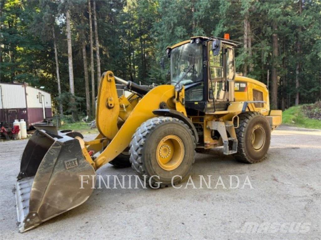 CAT 930M Rataslaadurid