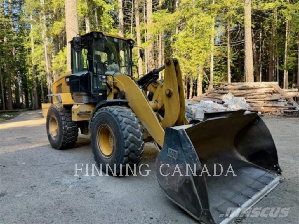 CAT 930M Rataslaadurid