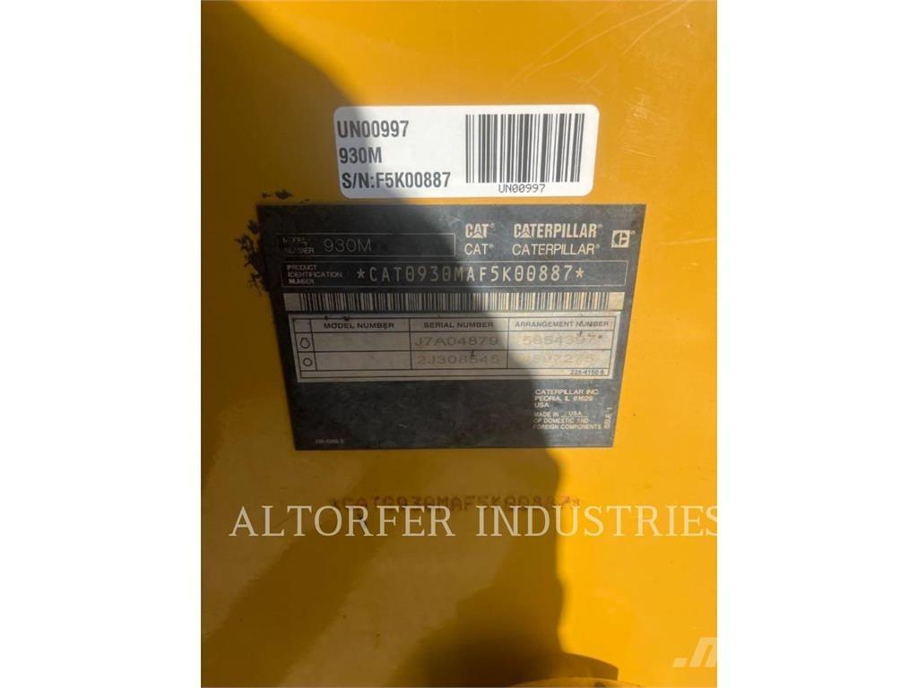 CAT 930M Rataslaadurid