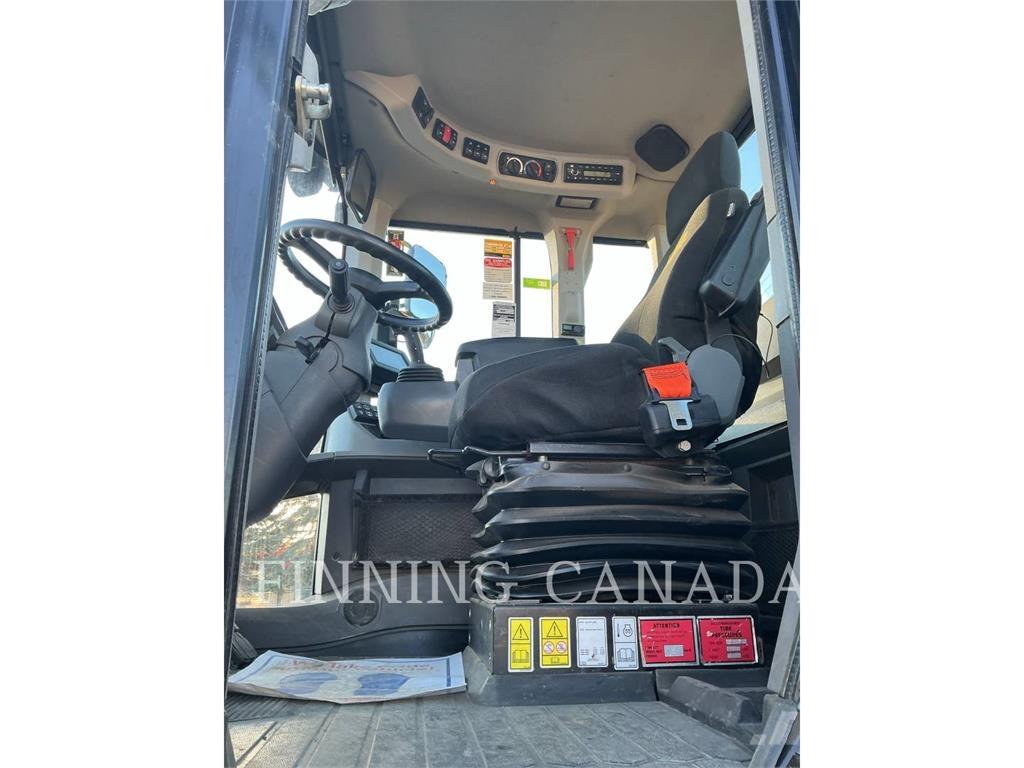 CAT 930M Rataslaadurid