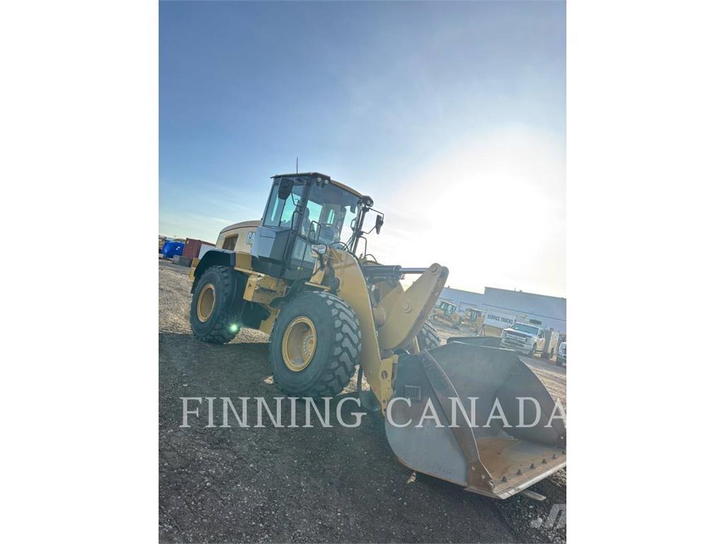 CAT 930M Rataslaadurid