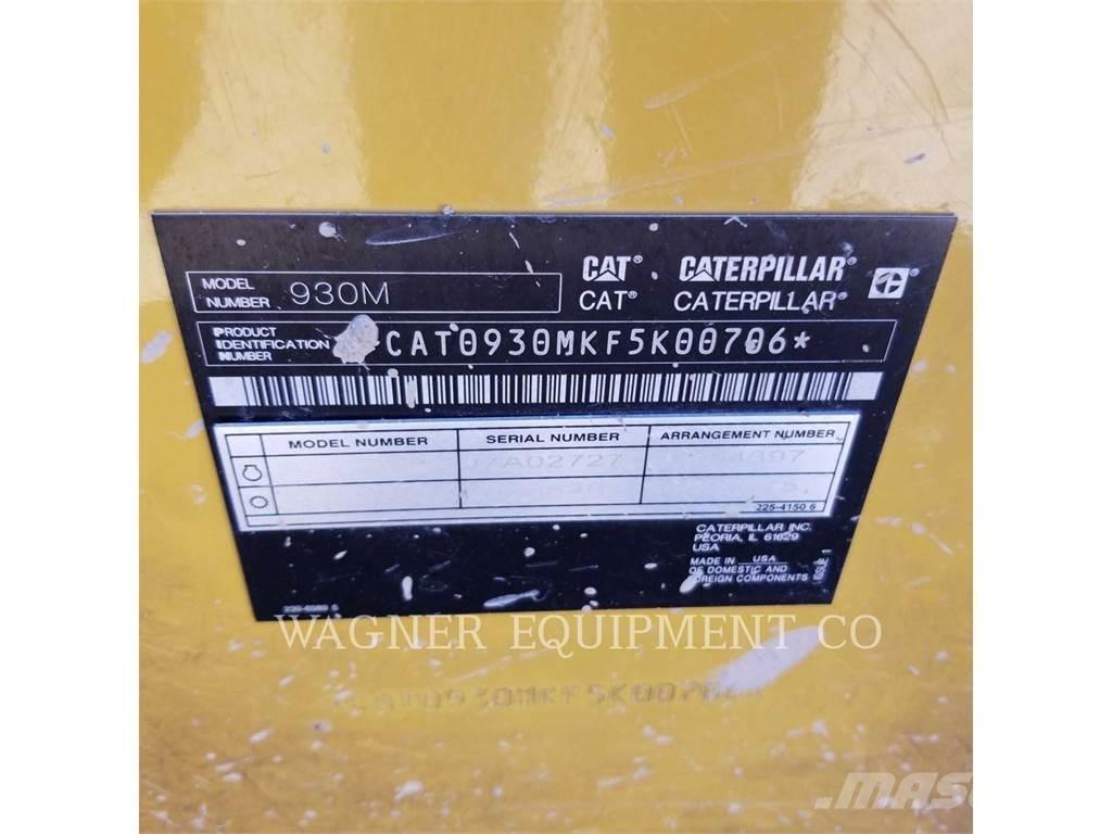 CAT 930M Rataslaadurid