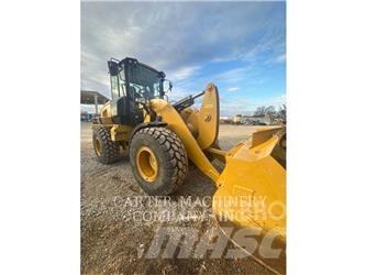 CAT 930M 2V Rataslaadurid