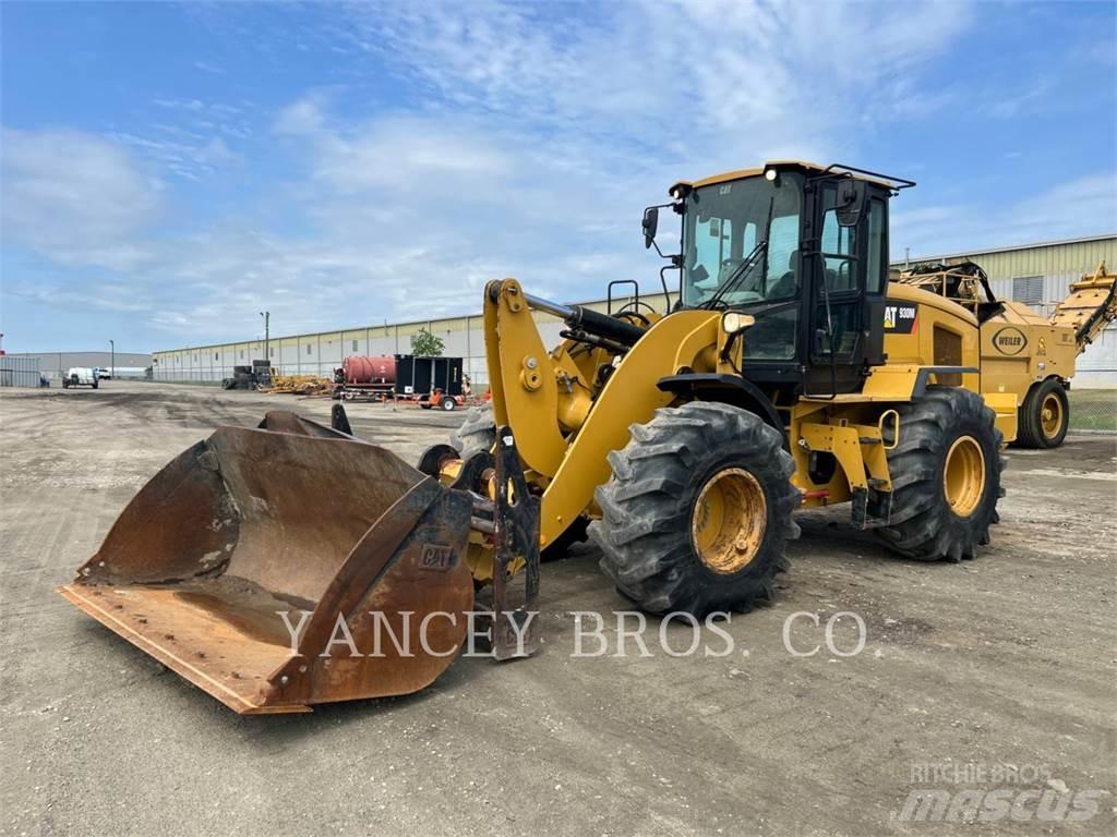CAT 930M QC Rataslaadurid