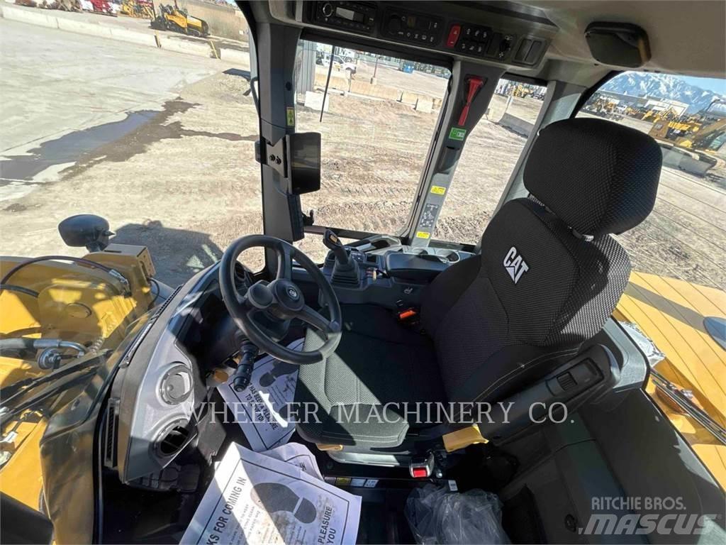 CAT 938 QC Rataslaadurid