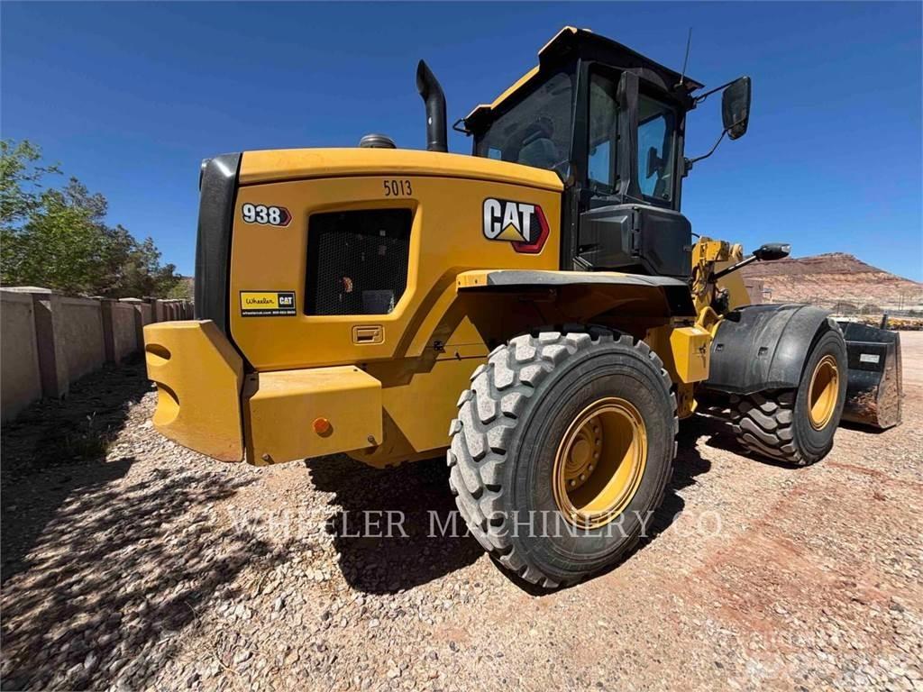 CAT 938 QC Rataslaadurid