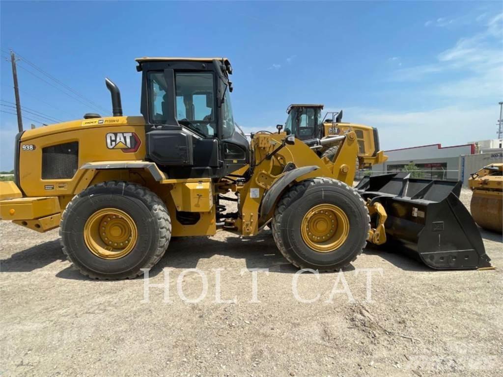 CAT 938 QC Rataslaadurid