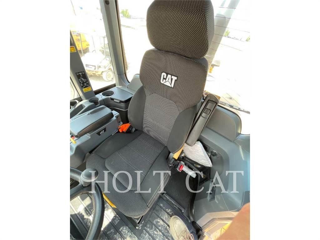 CAT 938 QC Rataslaadurid