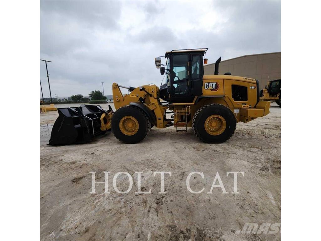 CAT 938 QC Rataslaadurid