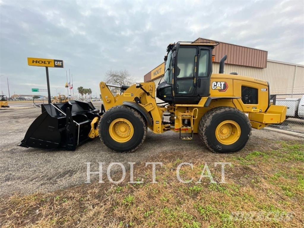 CAT 938 QC Rataslaadurid