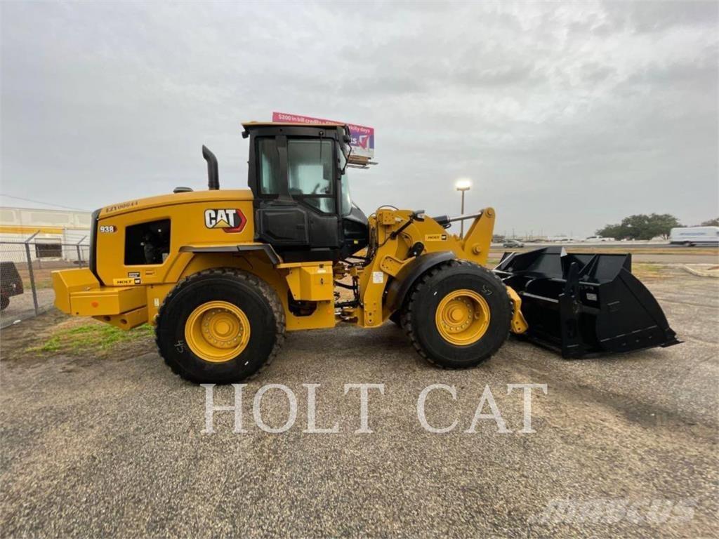 CAT 938 QC Rataslaadurid