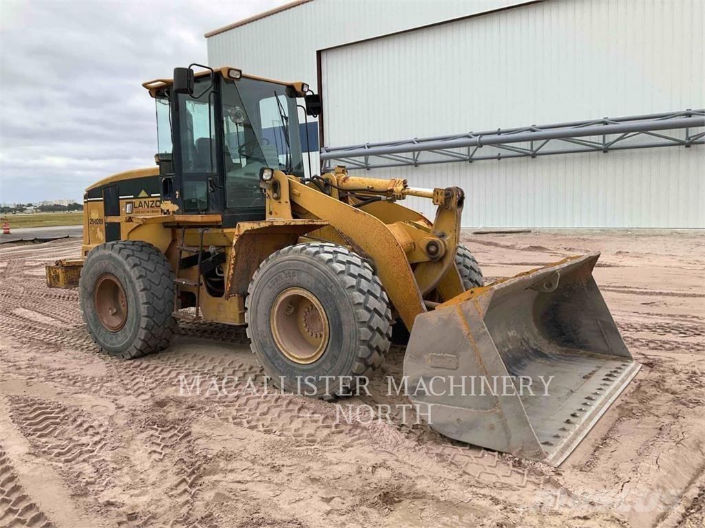 CAT 938G Rataslaadurid
