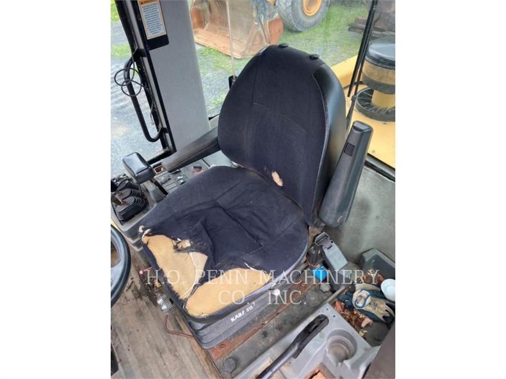 CAT 938GII Rataslaadurid