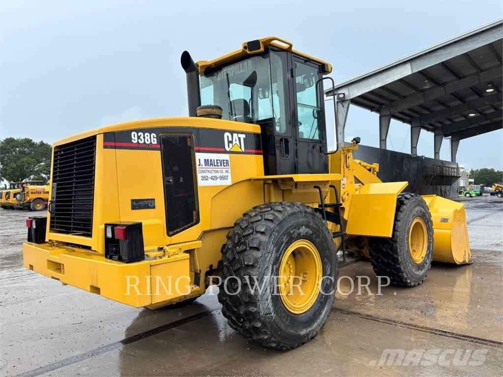 CAT 938GII Rataslaadurid