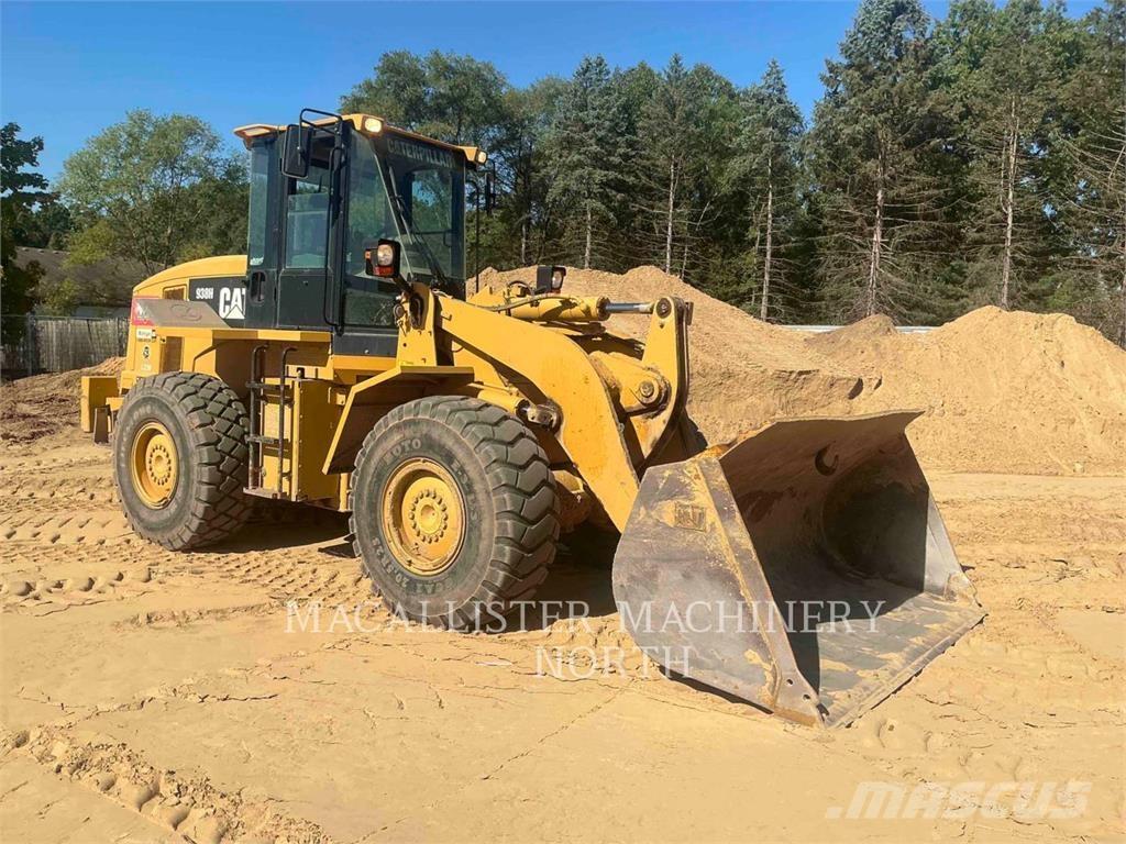 CAT 938H Rataslaadurid