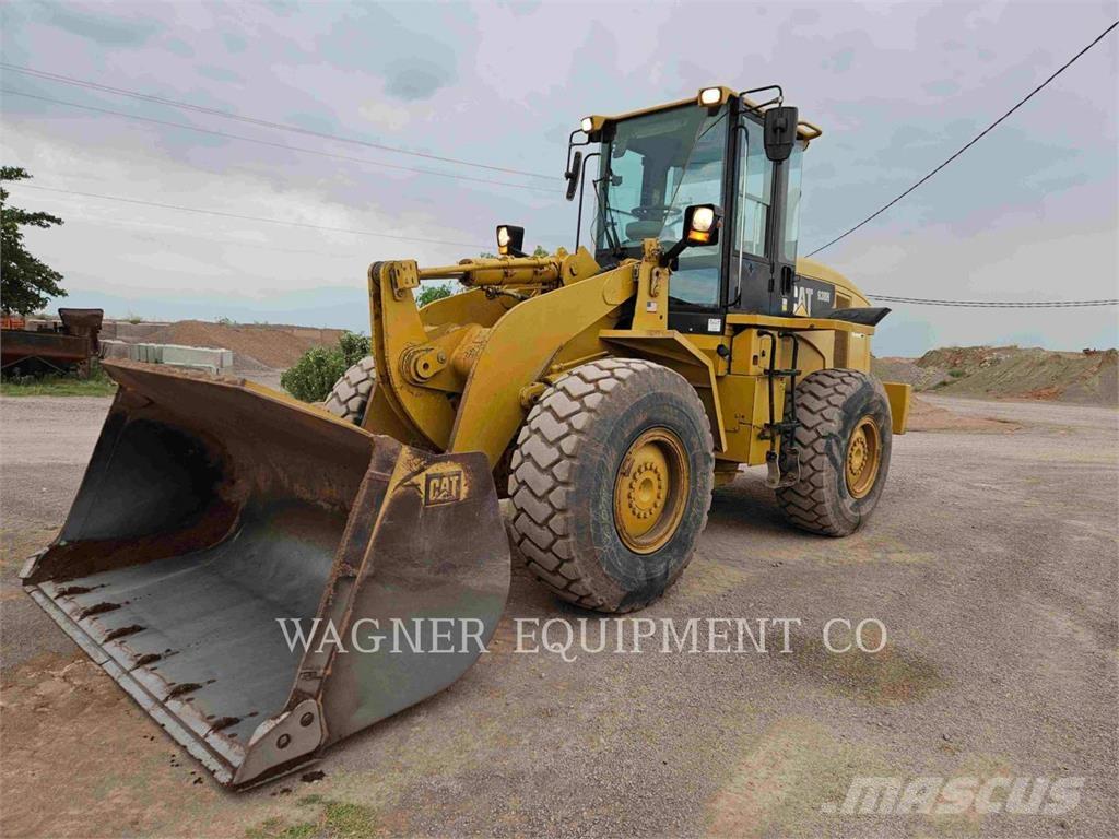 CAT 938H Rataslaadurid