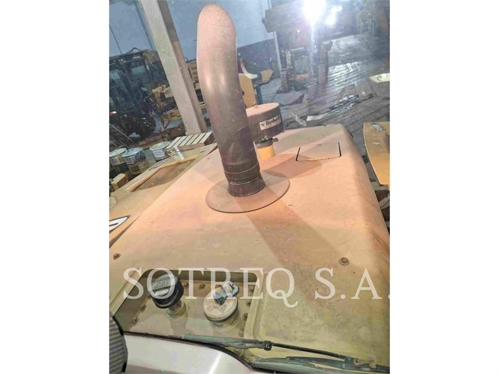 CAT 938K Rataslaadurid