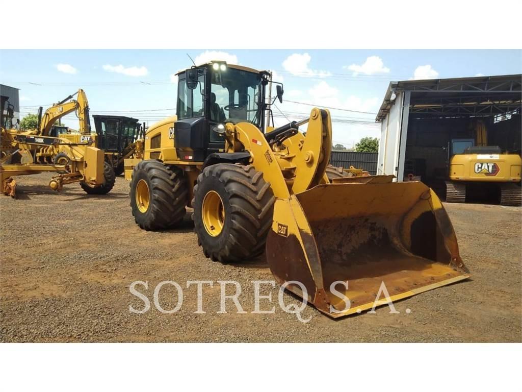 CAT 938K Rataslaadurid