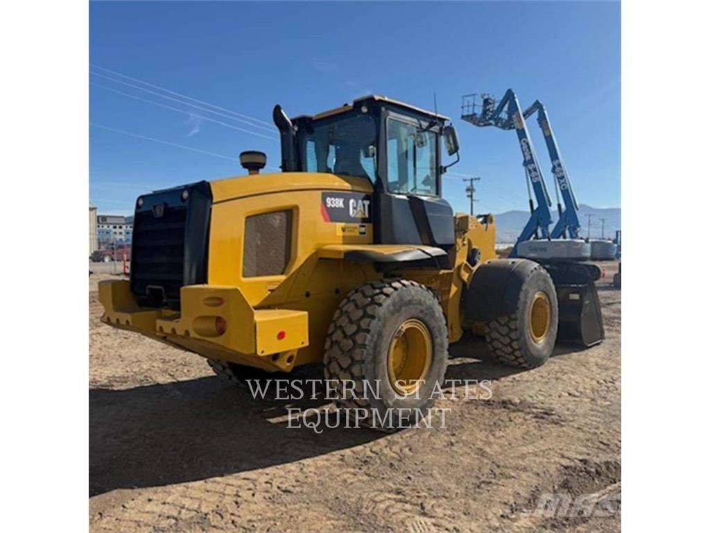 CAT 938K Rataslaadurid