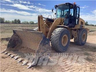 CAT 938M Rataslaadurid