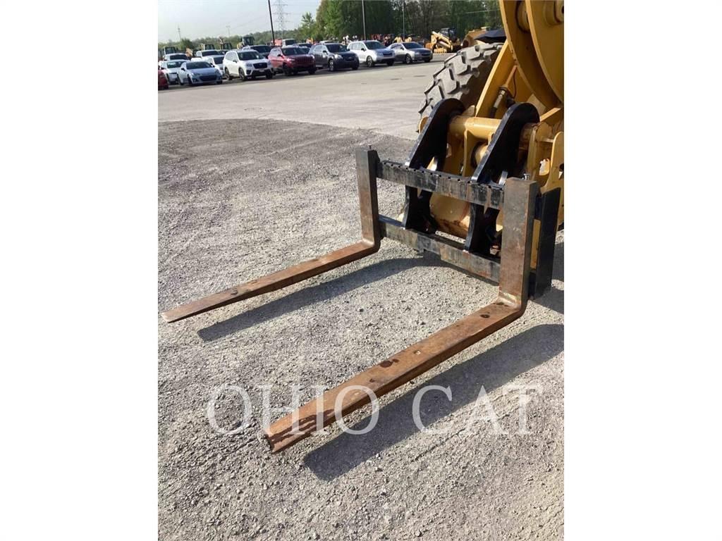 CAT 938M Rataslaadurid