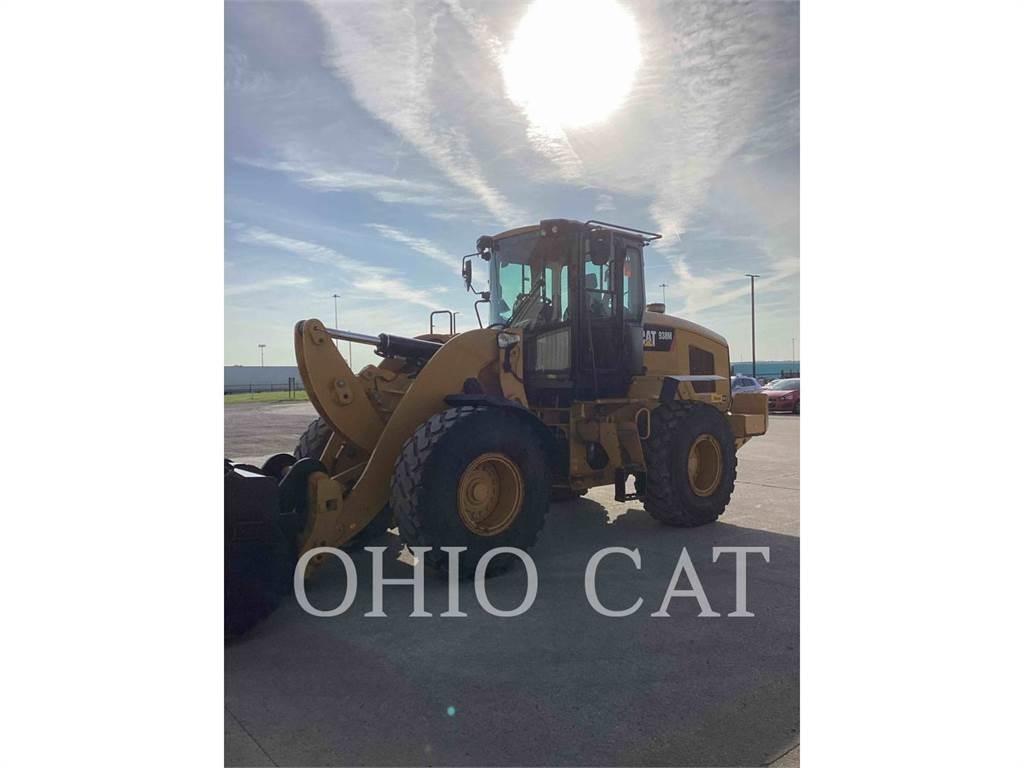 CAT 938M Rataslaadurid