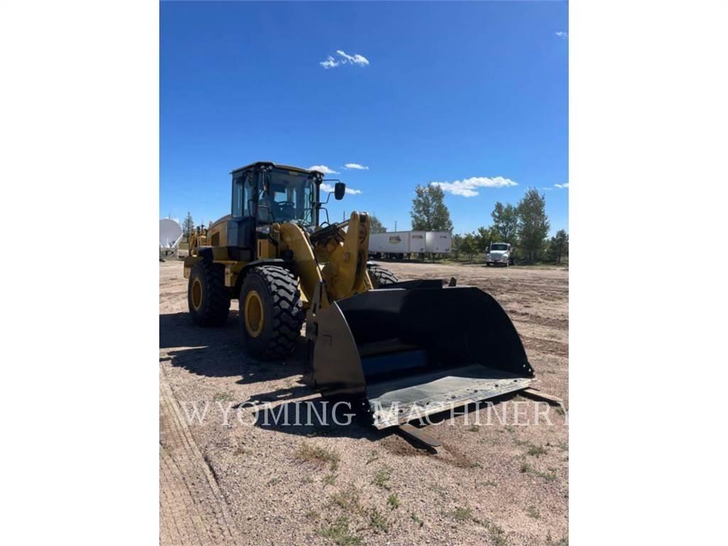 CAT 938M Rataslaadurid