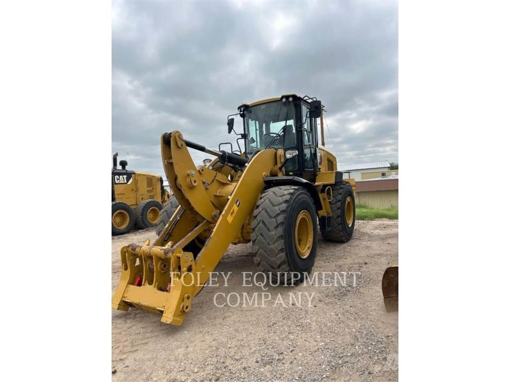 CAT 938M Rataslaadurid