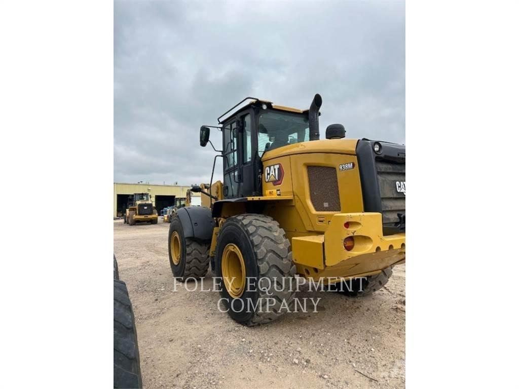 CAT 938M Rataslaadurid