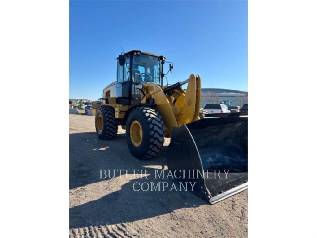 CAT 938M Rataslaadurid