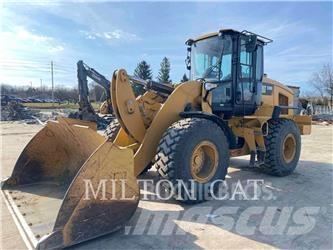 CAT 938M Rataslaadurid
