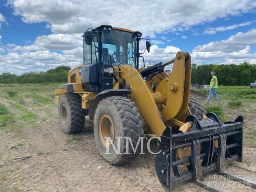 CAT 938M Rataslaadurid