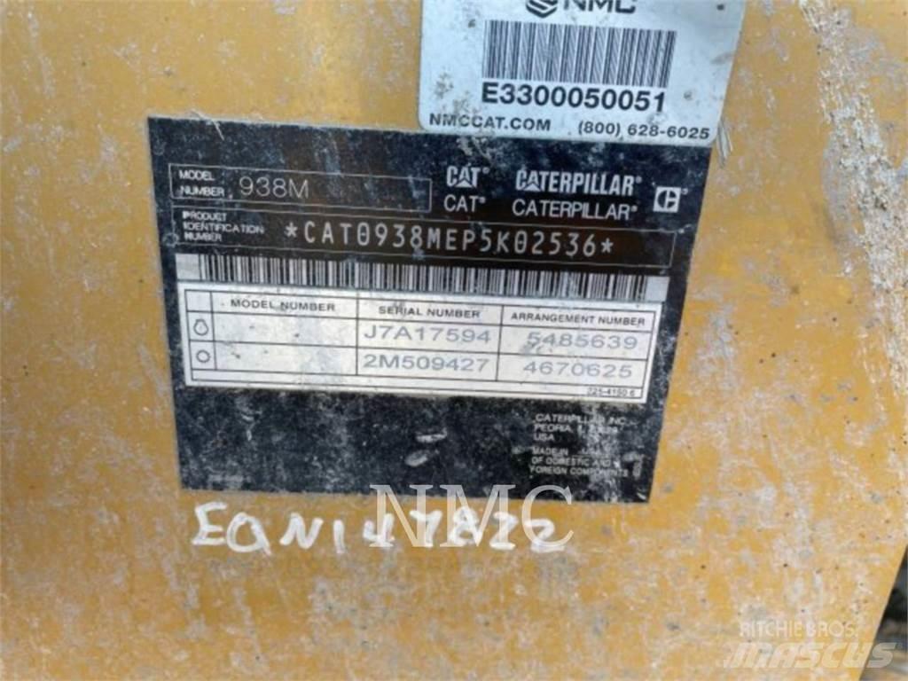 CAT 938M Rataslaadurid