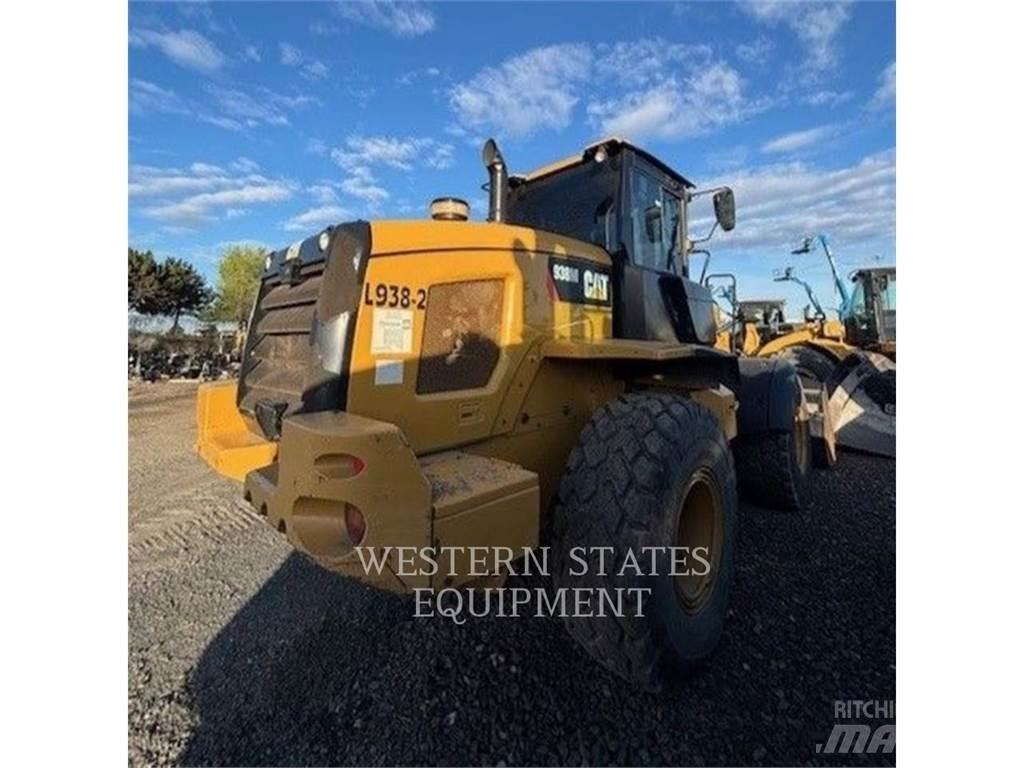 CAT 938M Rataslaadurid