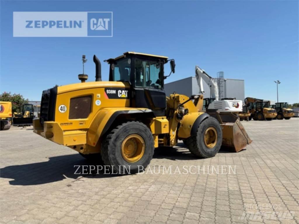 CAT 938M Rataslaadurid