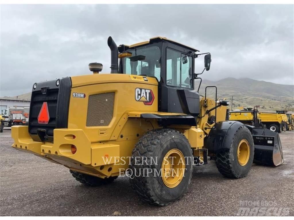 CAT 938M Rataslaadurid