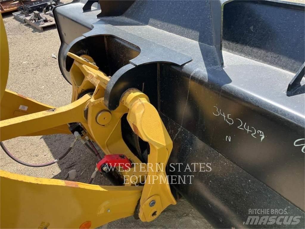CAT 938M Rataslaadurid