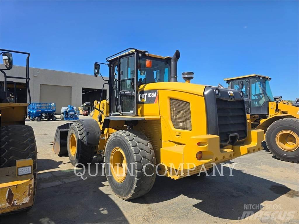 CAT 938M Rataslaadurid