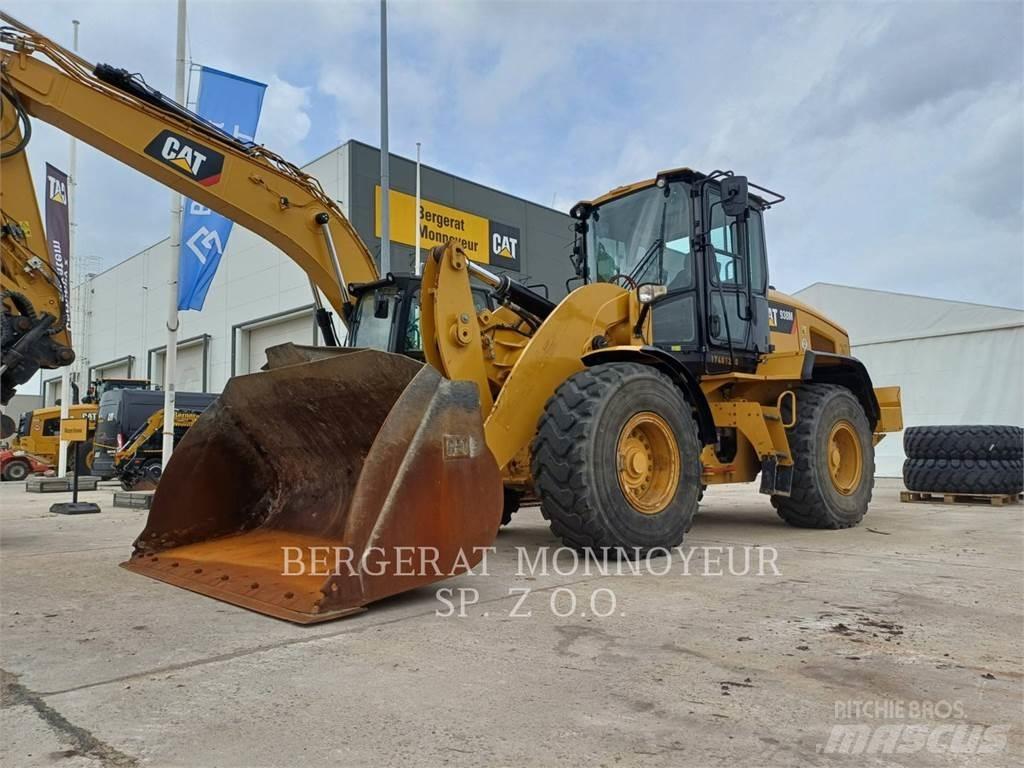 CAT 938M Rataslaadurid
