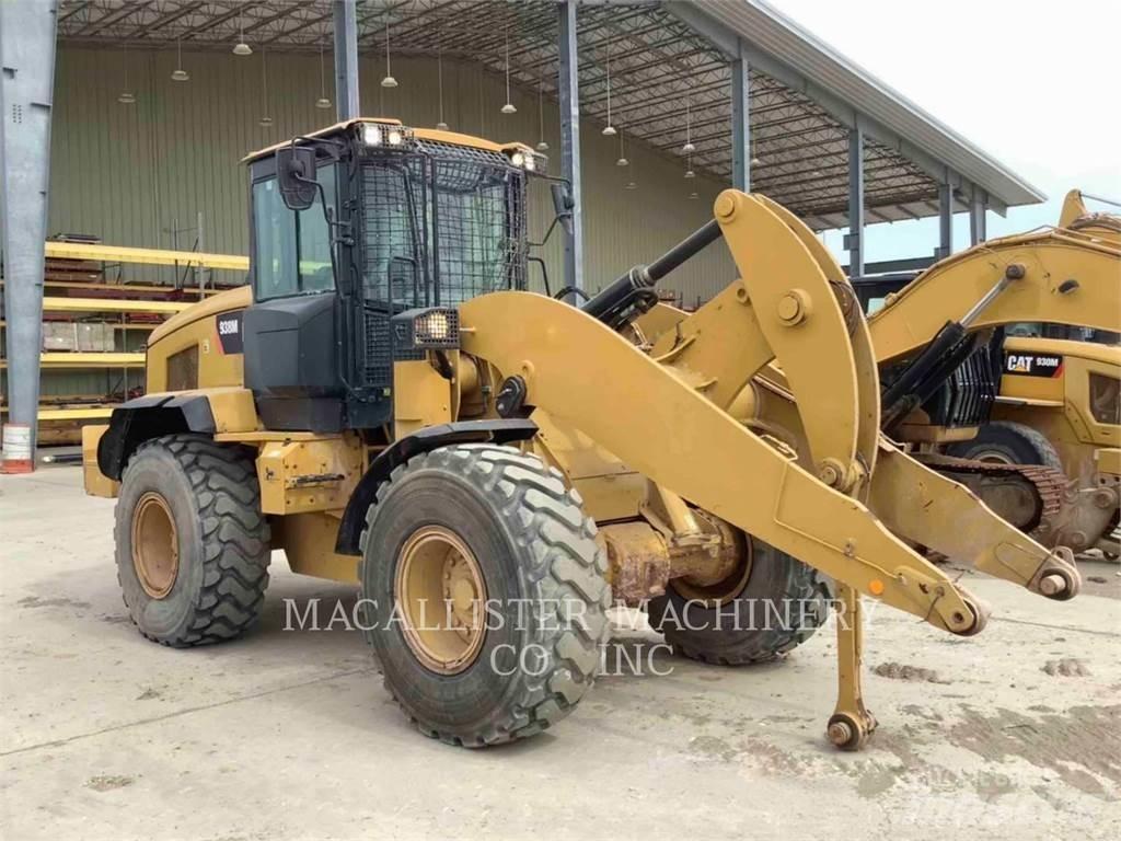CAT 938M Rataslaadurid