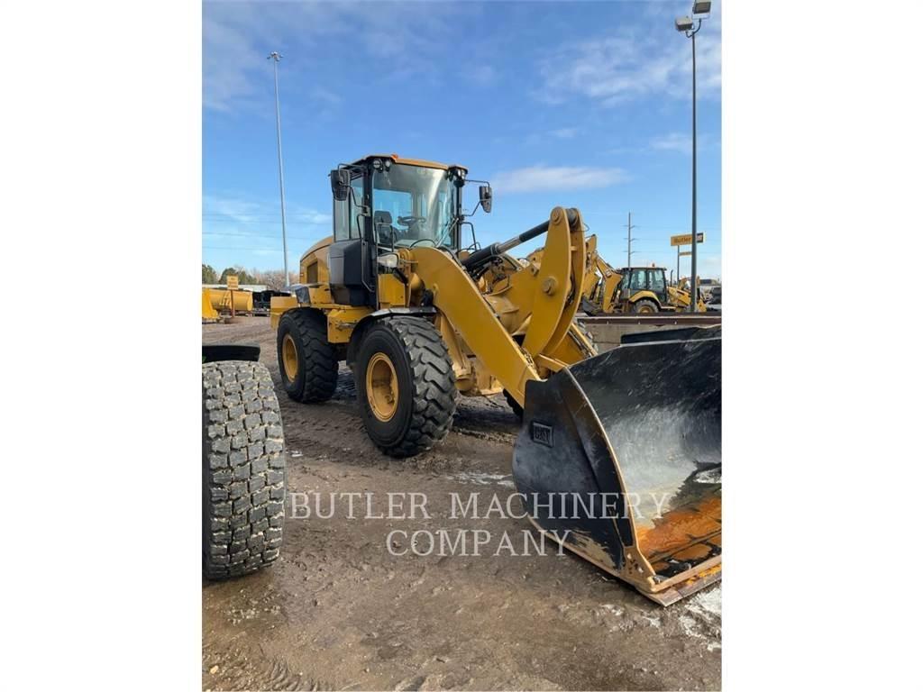 CAT 938M Rataslaadurid