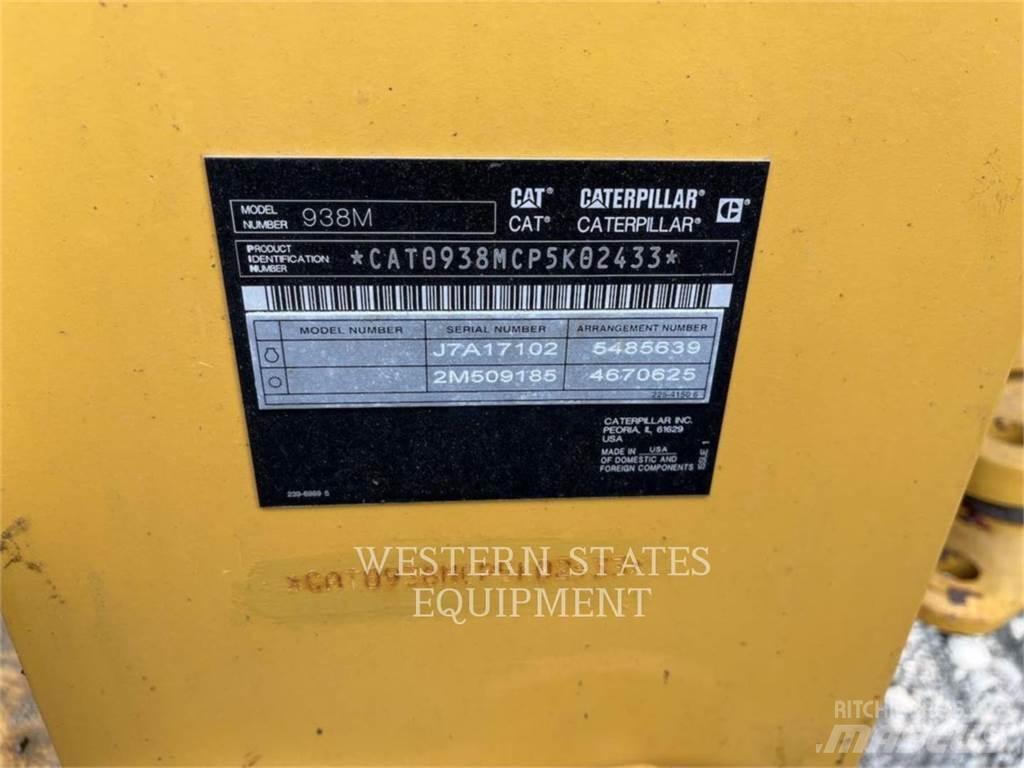 CAT 938M Rataslaadurid