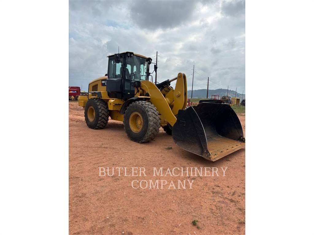 CAT 938M Rataslaadurid