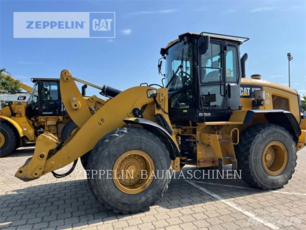 CAT 938M Rataslaadurid