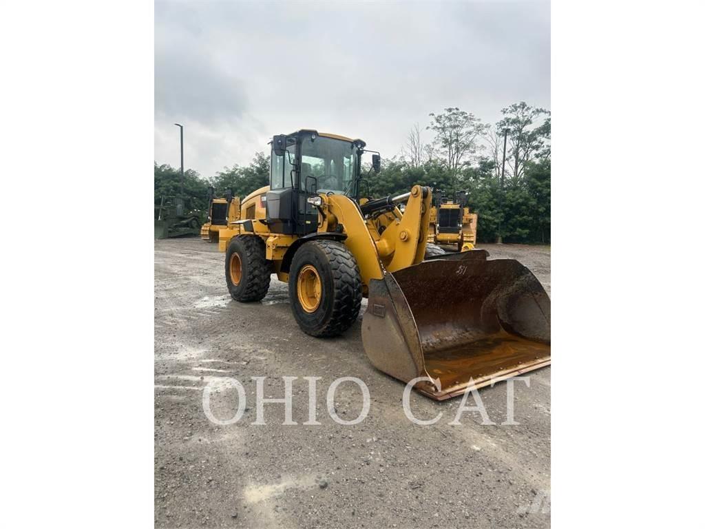 CAT 938M Rataslaadurid