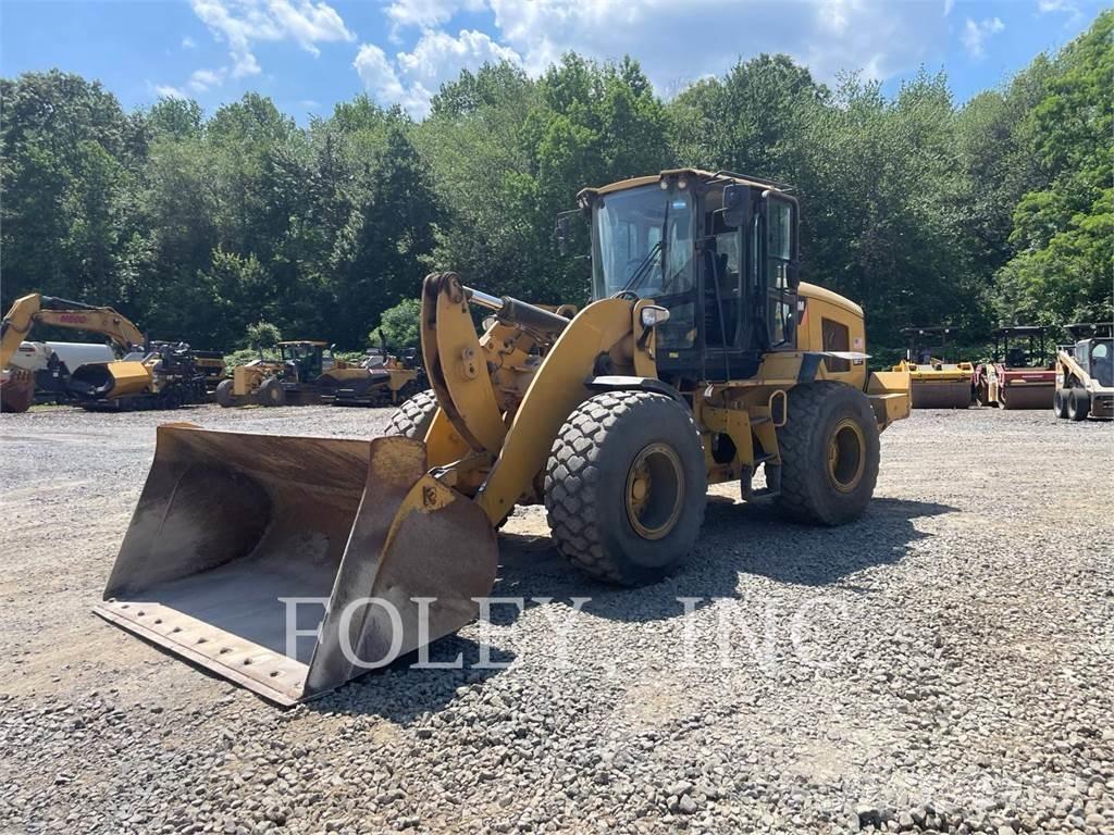 CAT 938M Rataslaadurid
