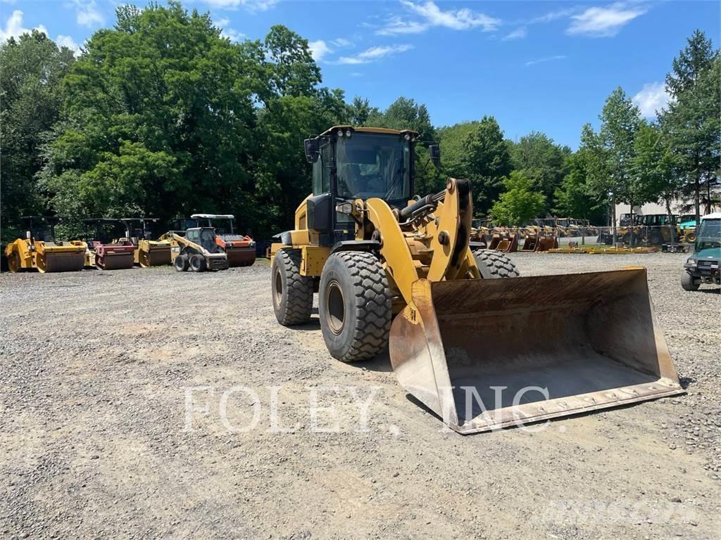CAT 938M Rataslaadurid