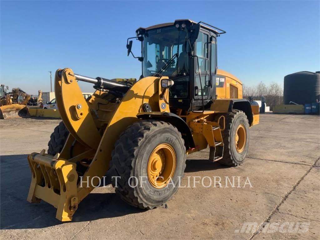 CAT 938M Rataslaadurid